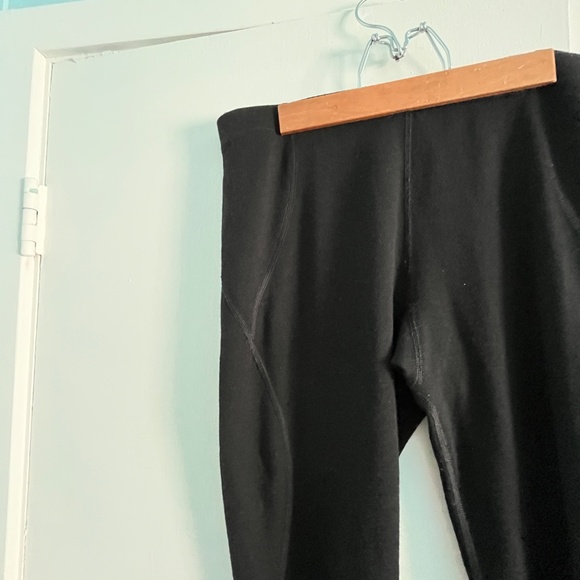 Helly Hansen Men’s LIFA 2 layer Merino Base Layer Pants, CL - Picture 2 of 6